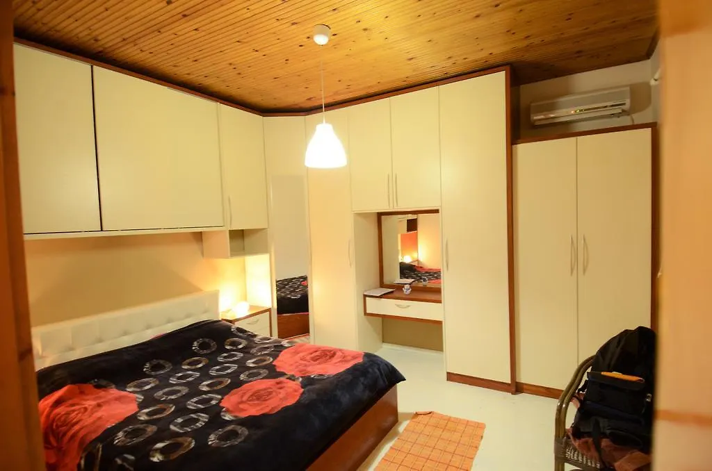 Villa Berberi Tirana Apartment